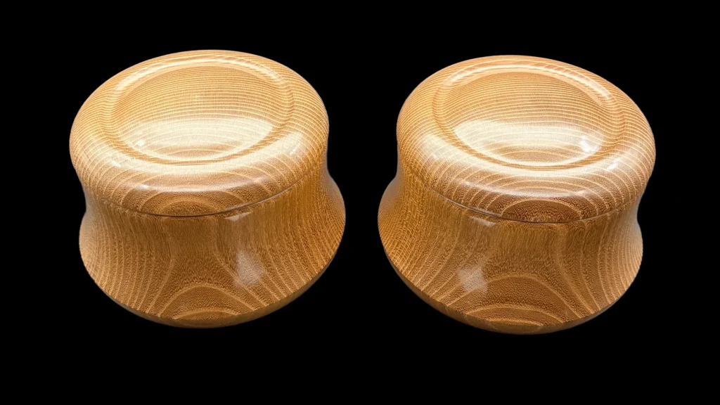 Go Bowl – Mulberry, Honinbo Shape, 4.4-sun Opening, by Nishikawa Takashi image 1